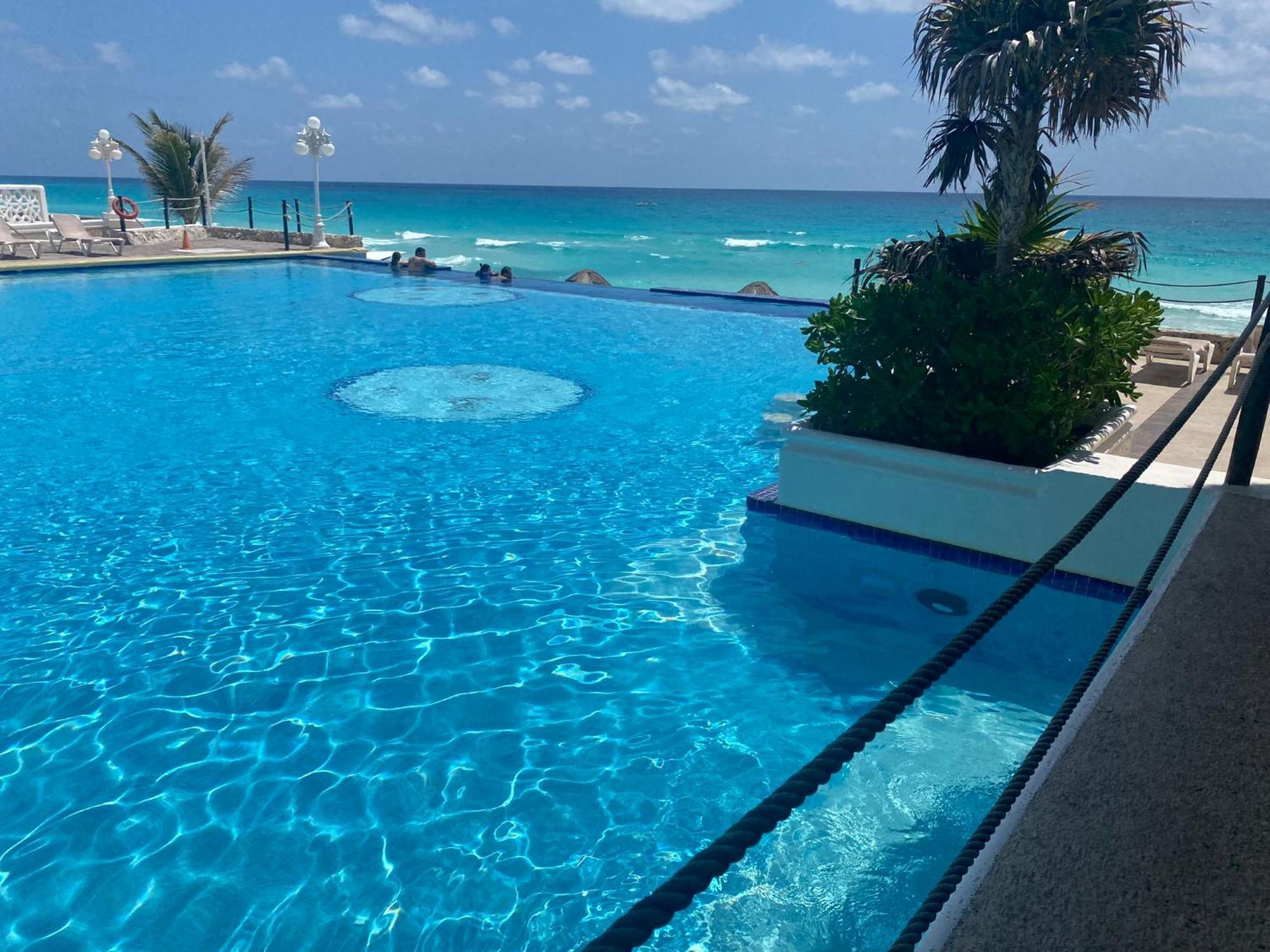 Cancun Plaza Condo Mexico Exterior photo